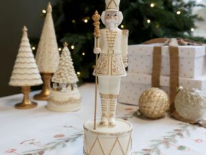 Noel speldosa nötknäppare