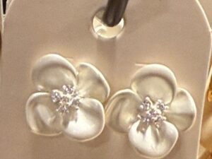 Örhänge Lilla Flora silver