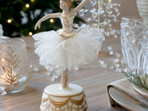 Noel speldosa ballerina